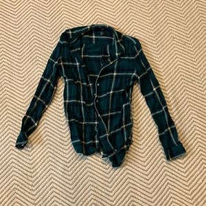 Gorgeous green plaid flannel H&M shirt US size 4